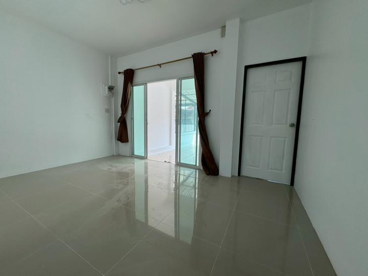TM 052. ขายบ้าน หมู่บ้านสุขเจิญ 1  ต.บึง ศรีราชา  ภาพที่ 6