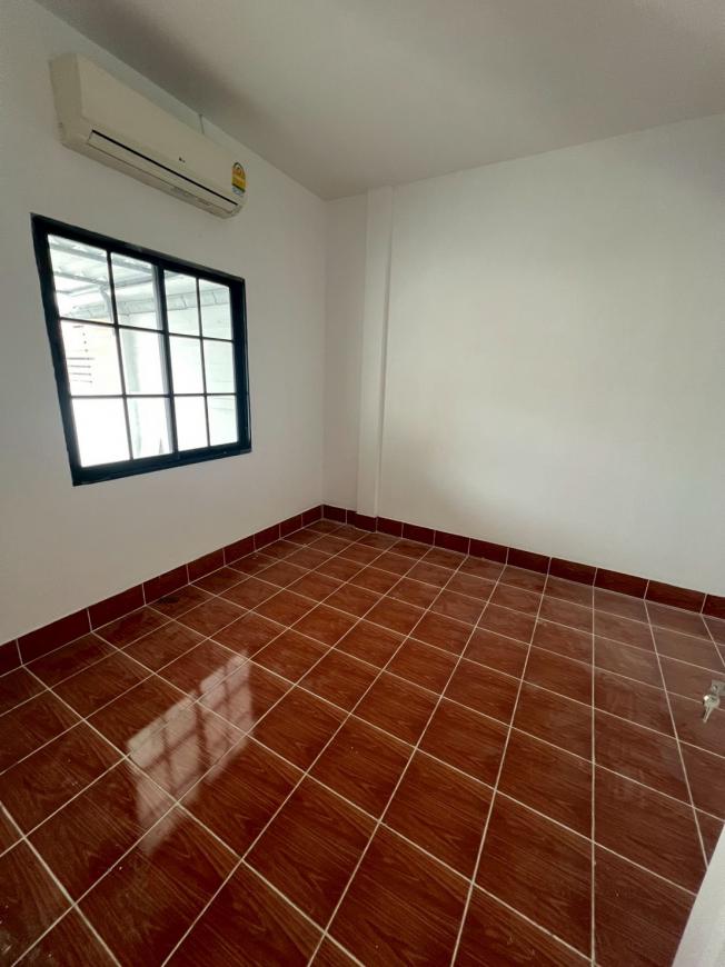 TM034 หมู่บ้านสากรวิลล่า  ภาพที่ 4