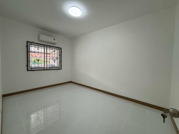 บ้านรีโนเวทเข้าใหม่ หมู่บ้านทรัพย์รุ่งเรืองซิตี้ 1 ภาพที่ 6