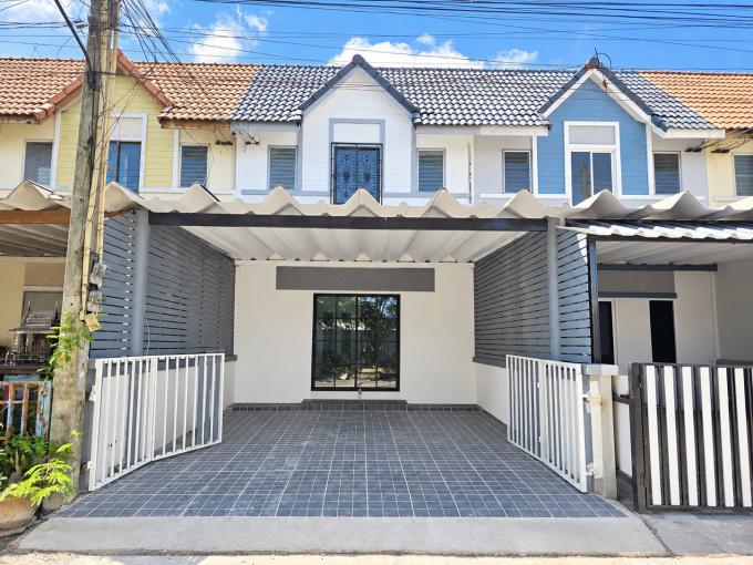 หมู่บ้านแฟมิลี่แลนด์ ทำเลดี หน้าบ้านไม่ชนใคร