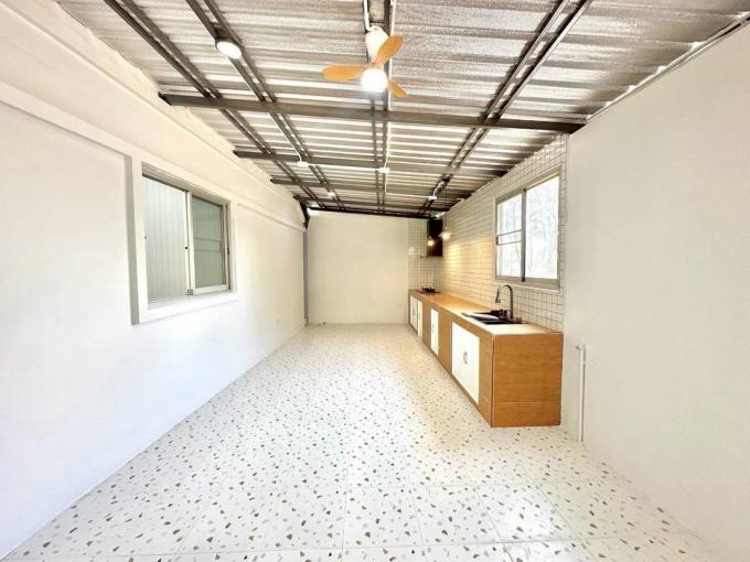 หมู่บ้านอีสตินี่ ติดมอเตอร์เวย์เครือสหพัฒน์ ภาพที่ 12